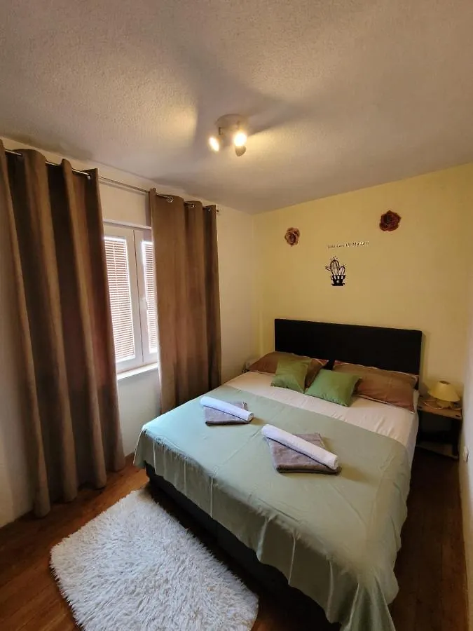Apartment Anita Trogir